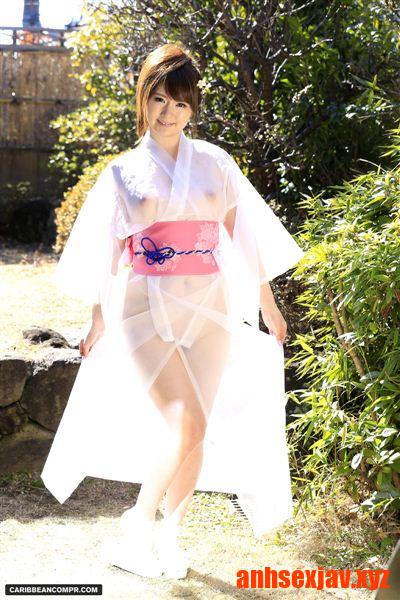 Ảnh sex địt nhau với Yui Nishikawa phọt nước